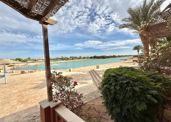 Exquisite 1br With Pool And Front El Gouna Apartman